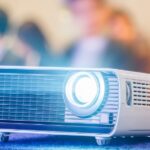 img blog What to look for when buying a business projector B.jpg